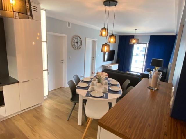 Apartament Szafirowy Gardenia Dziwnow Z Widokiem Na Morze Экстерьер фото